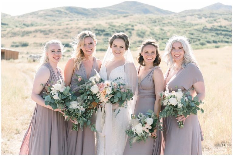 Bride and Bridesmaids bouquets